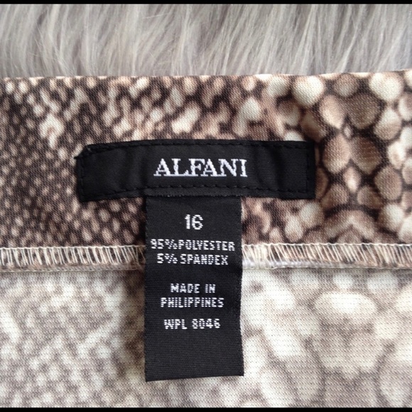 Alfa I python skirt - Picture 3 of 3